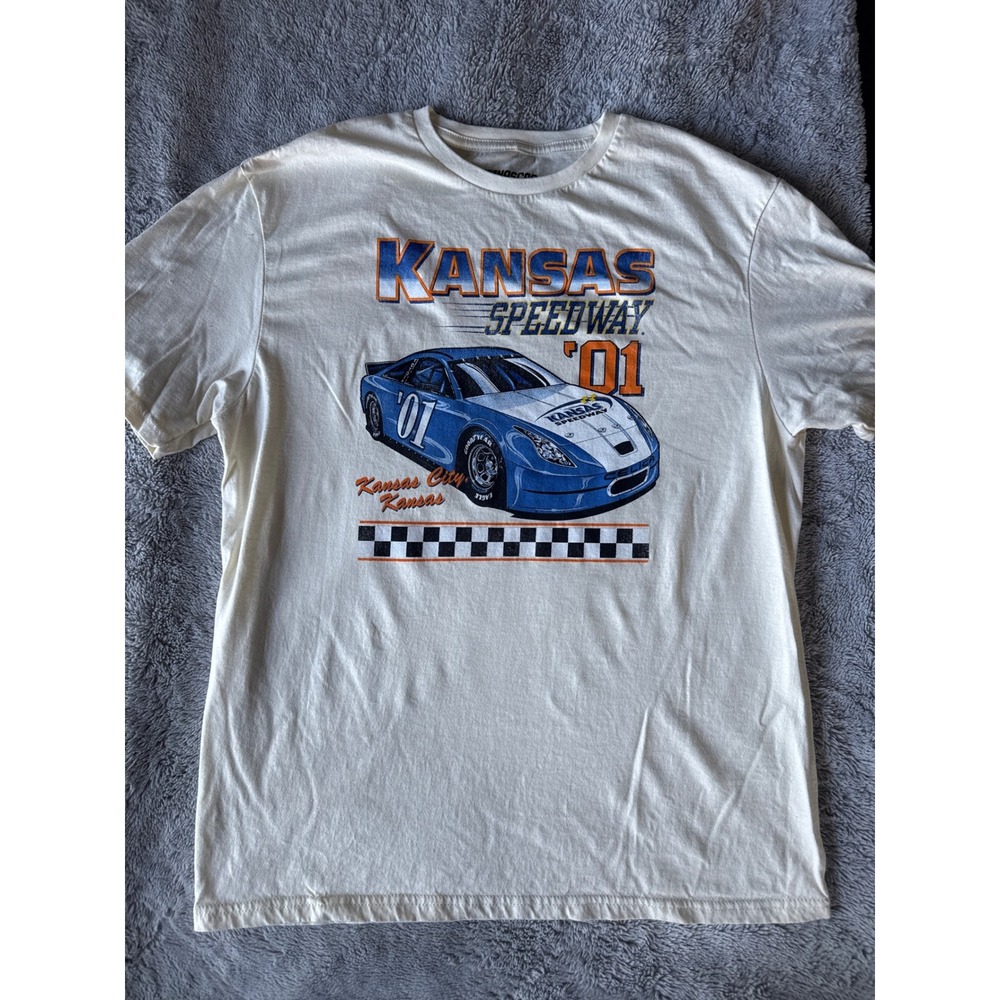 NASCAR Kansas Speedway 01 Racing Graphic T-Shirt Mens Large Cream Toyota Celica